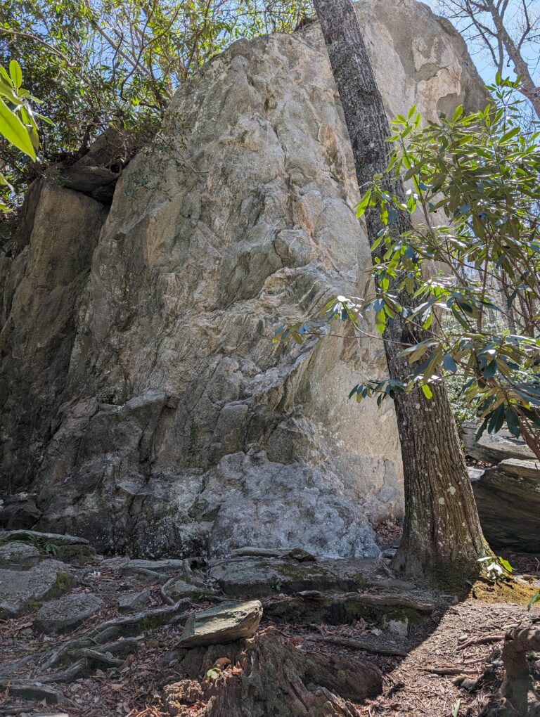 Tall boulders along the trail