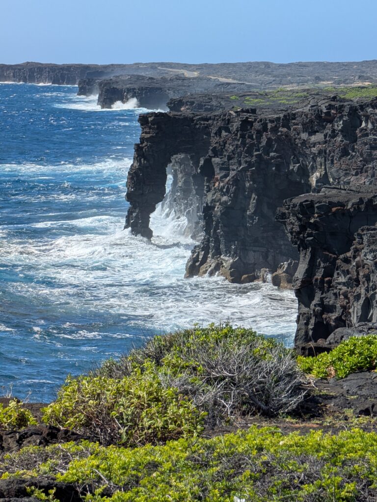Holei Sea Arch, which collapsed in 2026